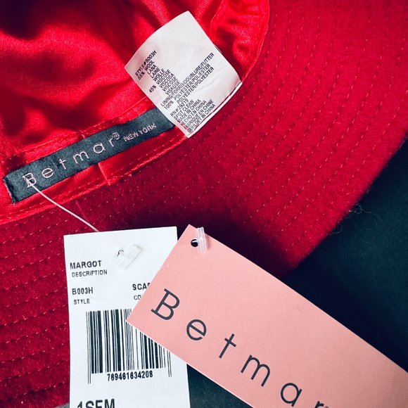 BETMAR NEW YORK Women's Wool Blend Hat NWT - Picture 2 of 6